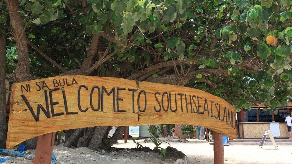 South Sea Island Hostel Exterior photo